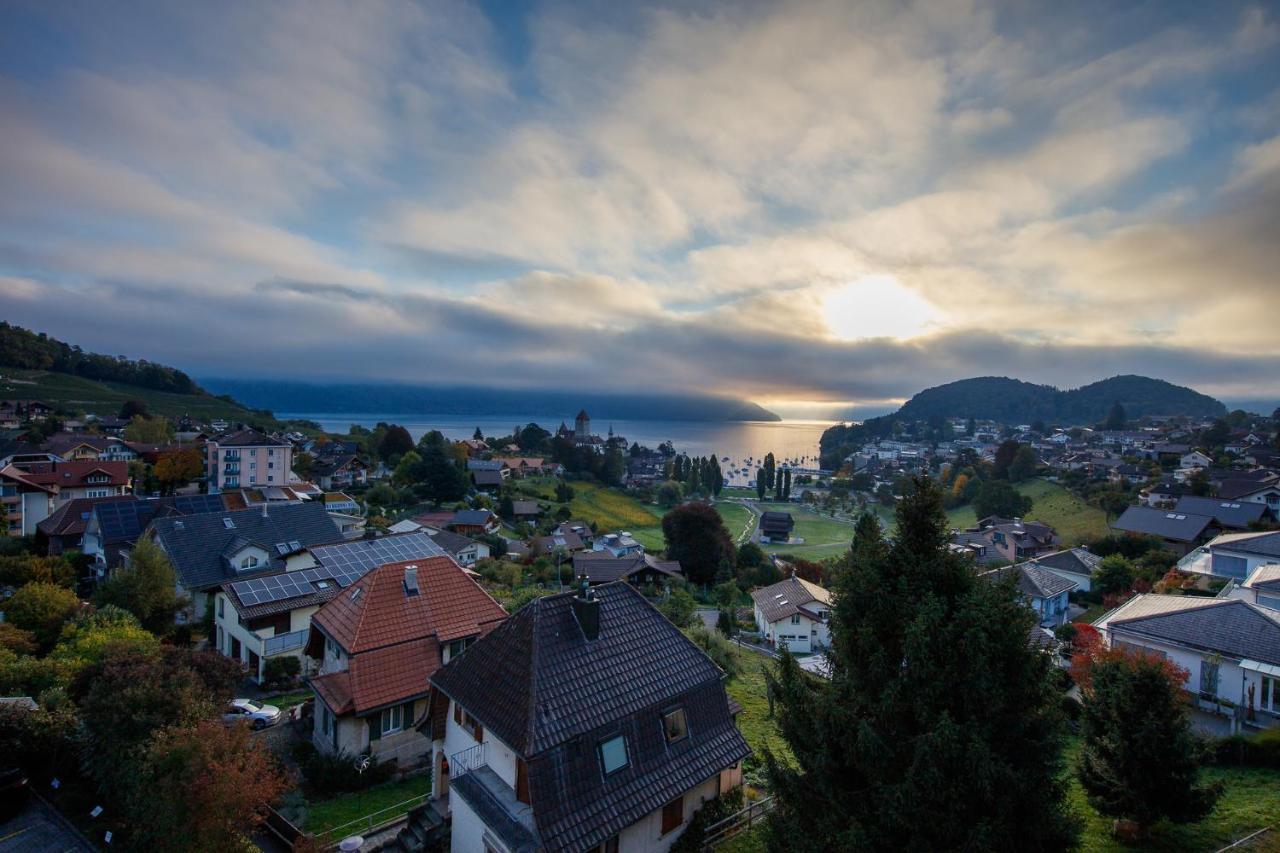 Berg & Berg Apartments - Spiez Self-Check-In Kültér fotó